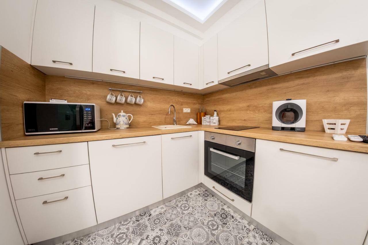 Sofia Pearl Life Apartment - No Window Apartment Экстерьер фото